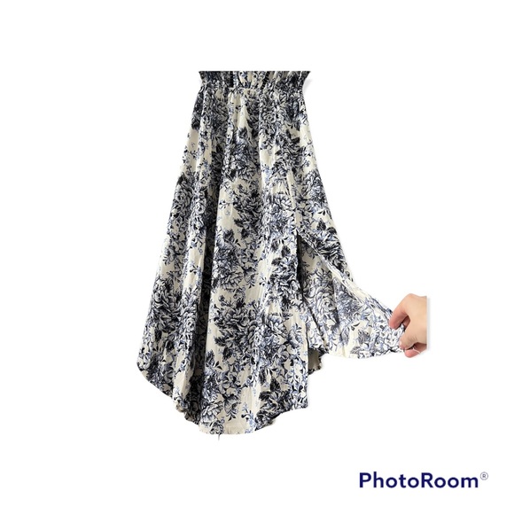 Angie Dress - Picture 5 of 10